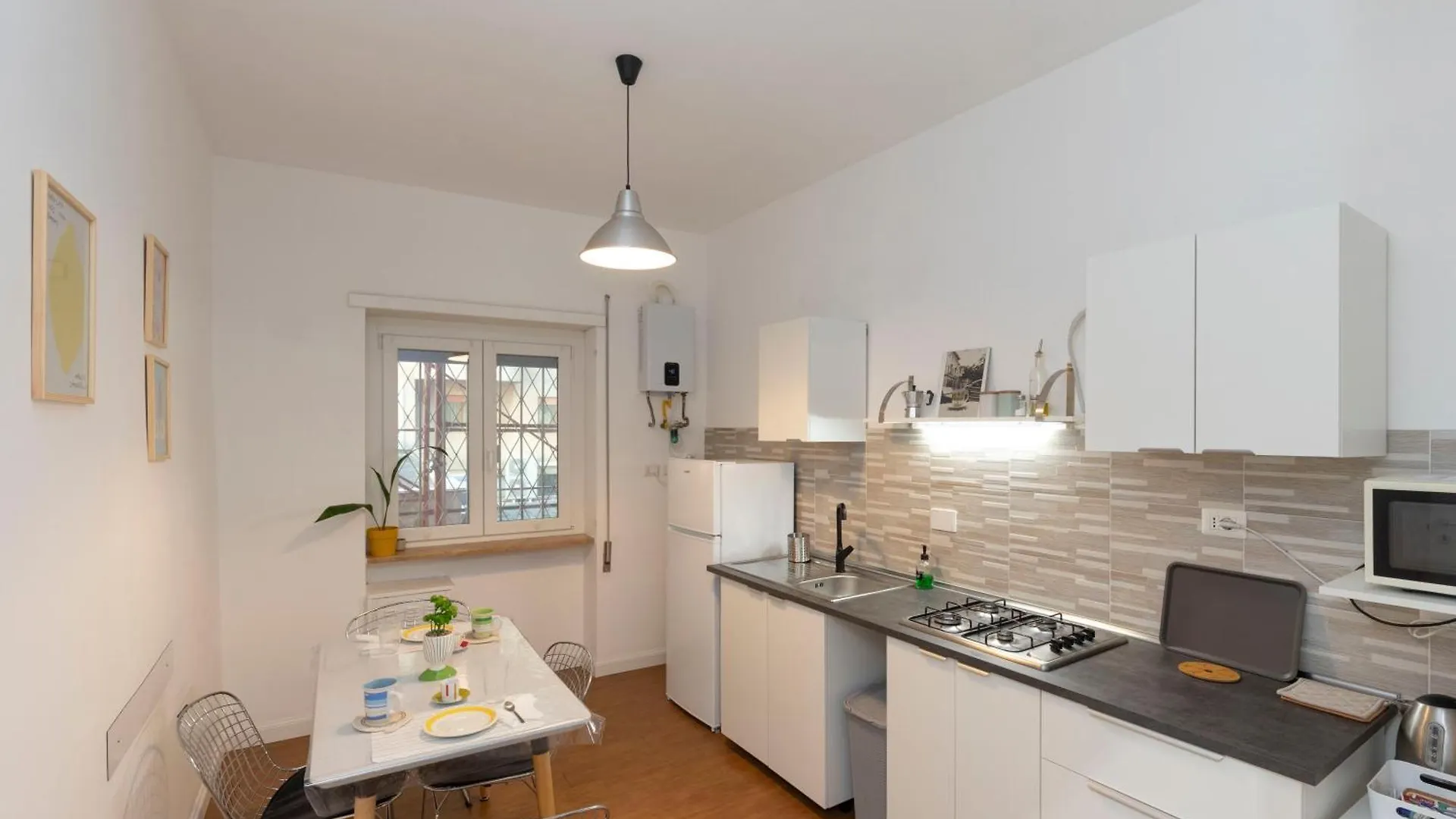 Enjoy Rome Tiburtina - Cozy & Friendly Apartment
